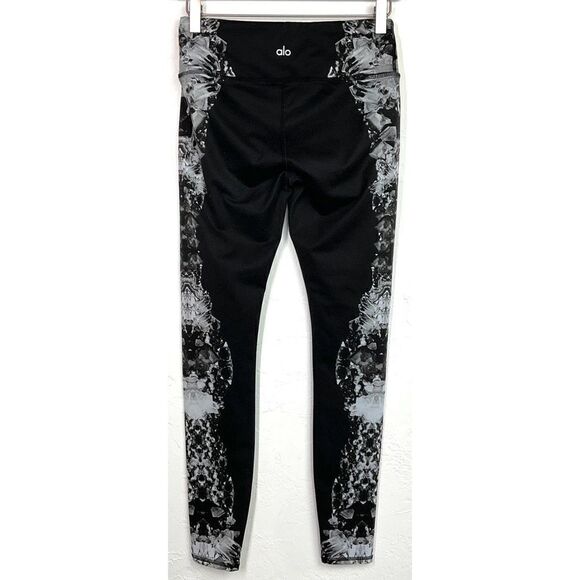 Alo Black Crystal Airbrush Legging XS - Picture 7 of 9